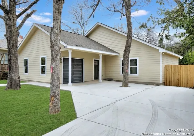 Photo 1 of Sale Pending at 214 Uvalde, San Antonio, TX 78210 | MLS# 1934800 | Listing updated on 2026-04-05