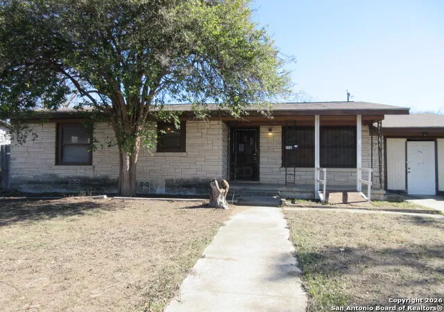Photo 2 of Sale Pending at 446 Concord, San Antonio, TX 78201 | MLS# 1934808 | Listing updated on 2026-04-10