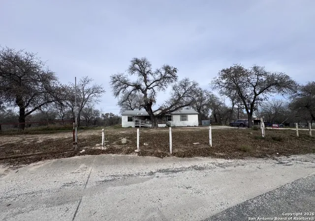 Photo 3 of Manufactured home for sale at 1427 Black Powder, San Antonio, TX 78264 | MLS# 1934811 | Listing updated on 2026-02-23