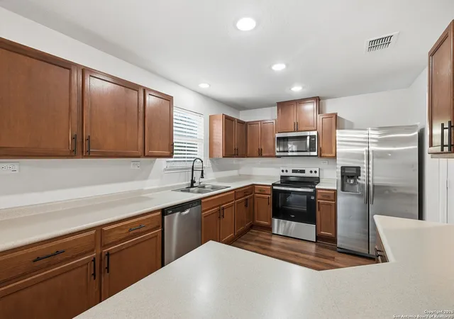 Photo 3 of Sale Pending at 2535 Sundrop Bay, San Antonio, TX 78224 | MLS# 1934844 | Listing updated on 2026-04-21