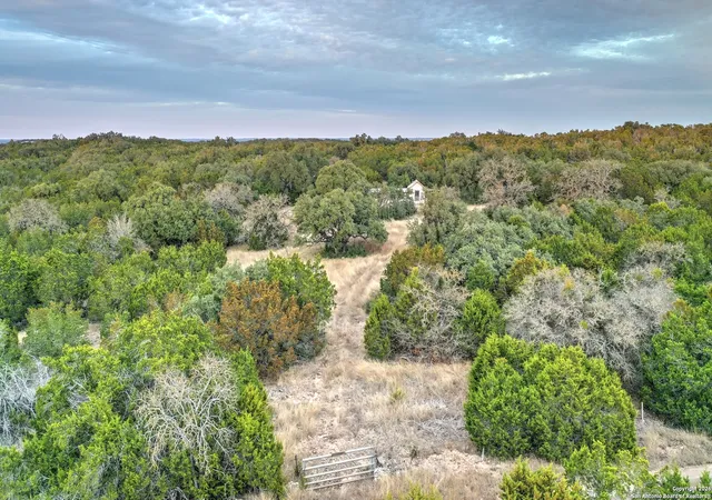 Photo 3 of House for sale at 438 Yellowstone Lane, Hunt, TX 78024 | MLS# 1934868 | Listing updated on 2026-01-29