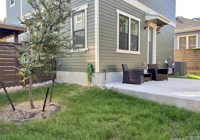 18th image of 725 Hays, San Antonio, TX 78202 | MLS# 1934882