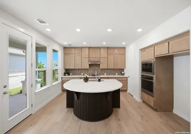 Photo 3 of Single family home for sale at 8090 Coral Draw, Schertz, TX 78154 | MLS# 1934944 | Listing updated on 2026-09-15