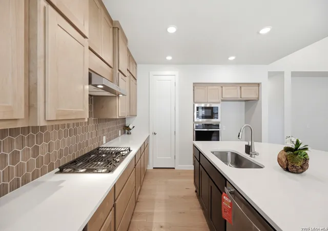 Photo 3 of Single family home for sale at 8090 Coral Draw, Schertz, TX 78154 | MLS# 1934944 | Listing updated on 2026-09-26