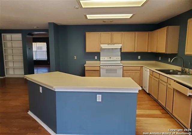 Photo 3 of Sale Pending at 6406 Maverick Trl, San Antonio, TX 78240 | MLS# 1934958 | Listing updated on 2026-03-10