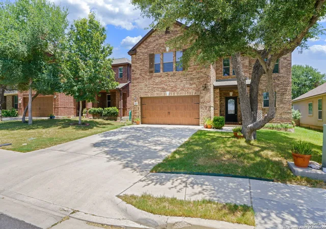 Photo 3 of Sale Pending at 202 Sageleaf Willow, San Marcos, TX 78666 | MLS# 1935114 | Listing updated on 2026-01-20