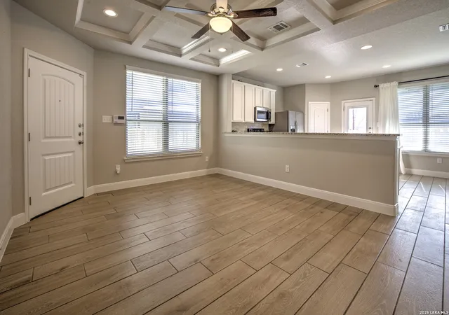 5th image of 1657 Barrett, New Braunfels, TX 78130