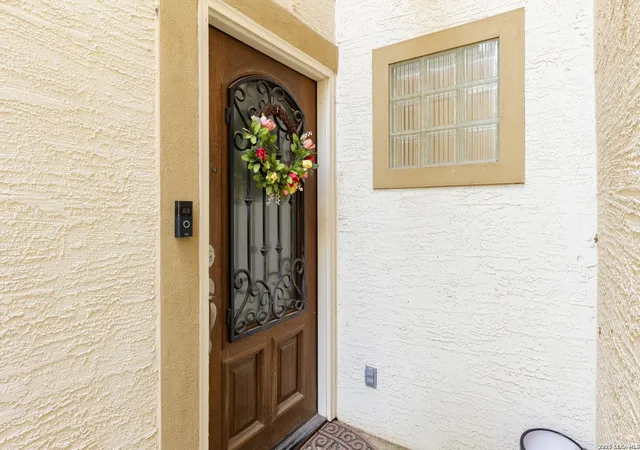 Photo 1 of Single family home for sale at 10 Ventana #10, San Antonio, TX 78256 | MLS# 1935235 | Listing updated on 2026-01-20
