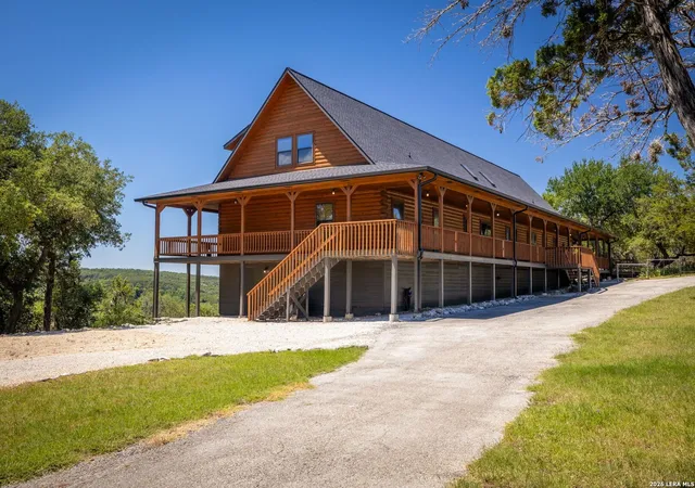 Photo 3 of Single family home for sale at 1012 Mourning Dove, Canyon Lake, TX 78133 | MLS# 1935312 | Listing updated on 2026-09-04