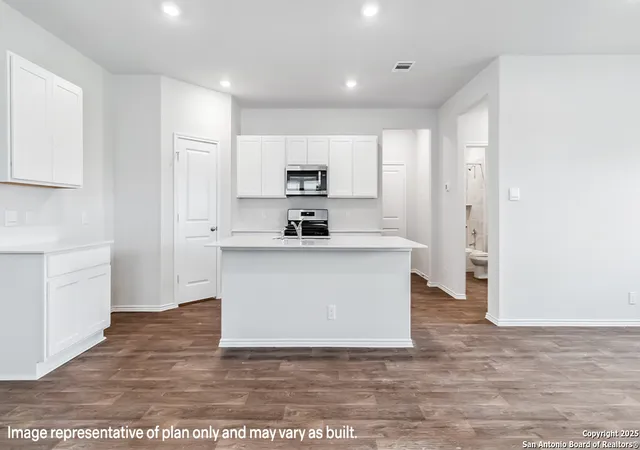 4th image of 14427 Nolan Garnet, San Antonio, TX 78253 | MLS# 1935351
