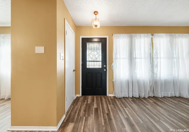 5th image of 1033 E Live Oak, Schertz, TX 78154 | MLS# 1935385