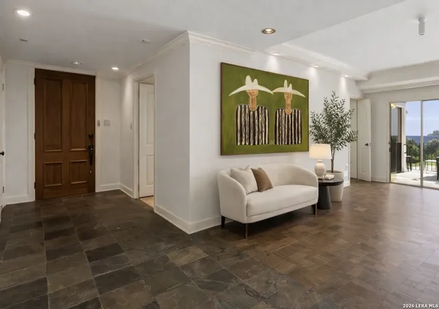 Photo 2 of Condo for sale at 700 Hildebrand #301, San Antonio, TX 78212 | MLS# 1935396 | Listing updated on 2026-05-02