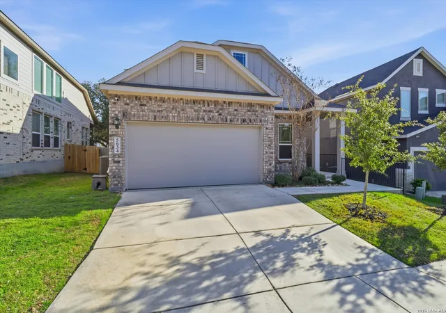 Photo 2 of Sale Pending at 5634 Holly Holw, San Antonio, TX 78266 | MLS# 1935404 | Listing updated on 2026-03-11