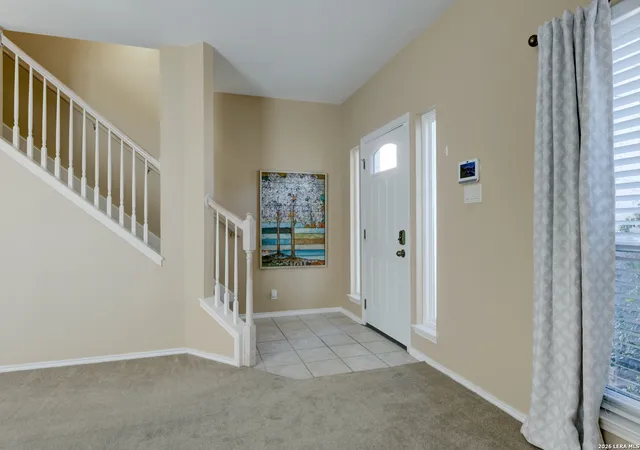 Photo 3 of Single family home for sale at 5 Greta Dr, San Antonio, TX 78248 | MLS# 1935453 | Listing updated on 2026-06-30