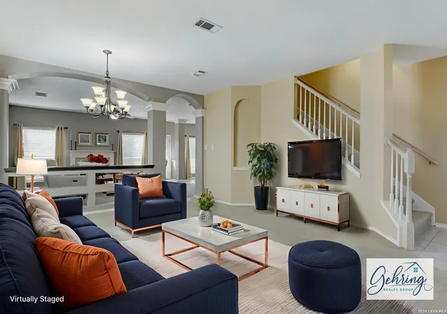 Photo 3 of Single family home for sale at 5 Greta Dr, San Antonio, TX 78248 | MLS# 1935453 | Listing updated on 2026-06-30