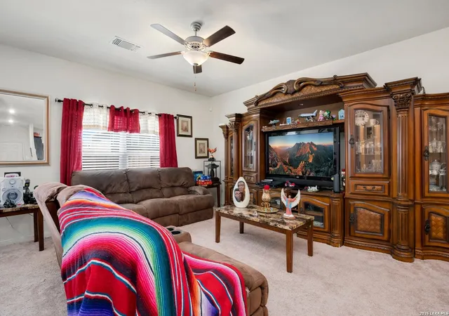 Photo 3 of Sale Pending at 3107 Gilbert Garden, Converse, TX 78109 | MLS# 1935519 | Listing updated on 2026-02-16