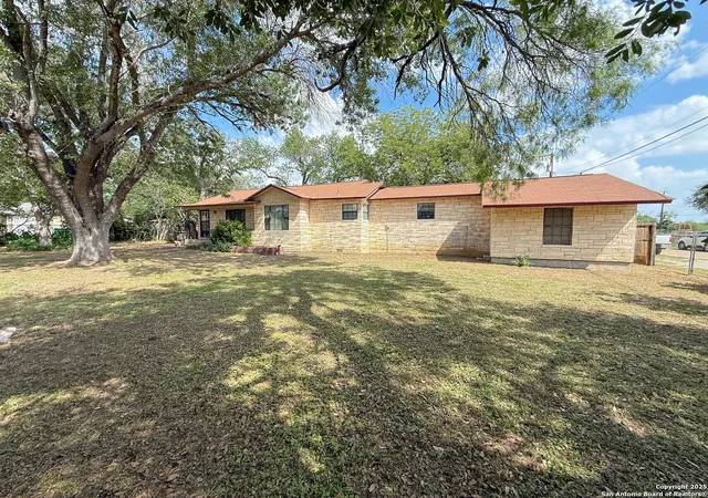 Homes for sale in Lytle, TX | 15430 S Main, Lytle, TX 78052 | MLS# 1935569