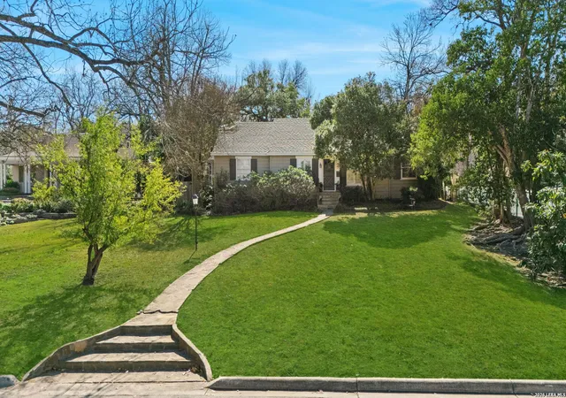 Photo 1 of Sale Pending at 316 Elizabeth Rd, San Antonio, TX 78209 | MLS# 1935586 | Listing updated on 2026-03-10