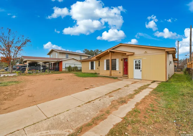 Photo 1 of Sale Pending at 410 Wimberly, San Antonio, TX 78221 | MLS# 1935709 | Listing updated on 2026-02-10