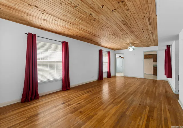 Photo 3 of Sale Pending at 216 Devonshire, San Antonio, TX 78209 | MLS# 1935724 | Listing updated on 2026-03-04