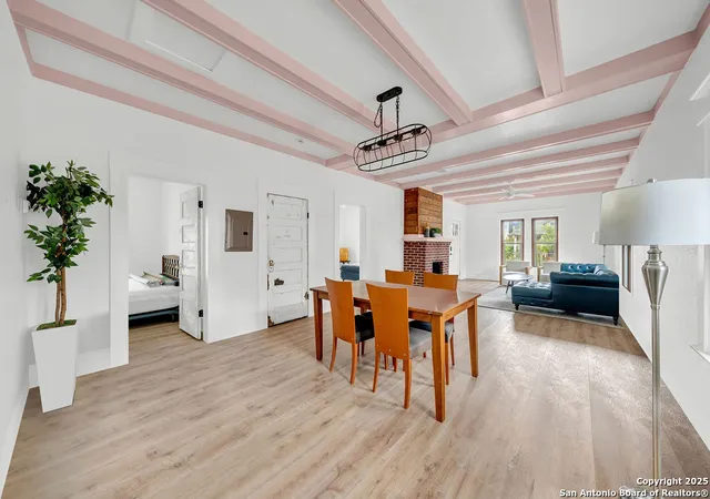 Photo 3 of Single family home for sale at 115 W Highland Boulevard, San Antonio, TX 78210 | MLS# 1935876 | Listing updated on 2026-03-02
