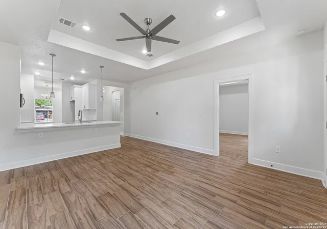 Photo 3 of Sale Pending at 2115 SW 19th Street, San Antonio, TX 78207 | MLS# 1936122 | Listing updated on 2026-04-13