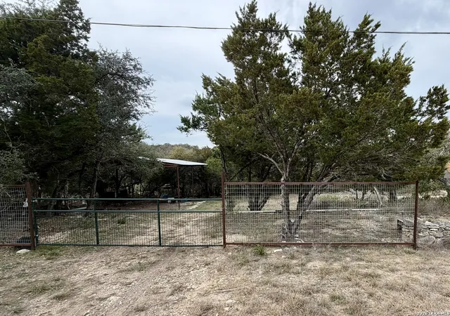 Photo 2 of Sale Pending at 358 Rockport, Canyon Lake, TX 78133 | MLS# 1936129 | Listing updated on 2026-02-09