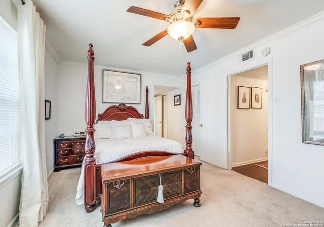 Listing Photo 5 - Condo for sale in building located at 108 Ruelle Ln, San Antonio, TX 78209 - Unit #108 A