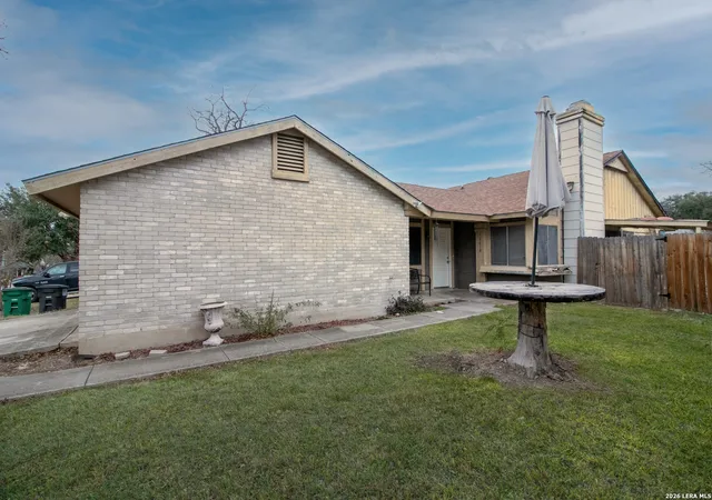Photo 3 of Sale Pending at 16618 Crested Butte St, San Antonio, TX 78247 | MLS# 1936233 | Listing updated on 2026-02-09