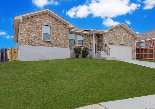Photo 2 of Sale Pending at 7306 Vista Grv, San Antonio, TX 78242 | MLS# 1936275 | Listing updated on 2026-02-02