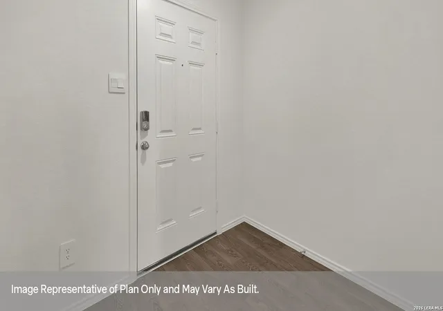 Photo 3 of Single family home for sale at 210 Langston Dr, Maxwell, TX 78656 | MLS# 1936334 | Listing updated on 2026-02-02