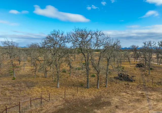 Photo 4 of House for sale at 455 Hubble, Medina, TX 78055 | MLS# 1936345 | Listing updated on 2026-05-26