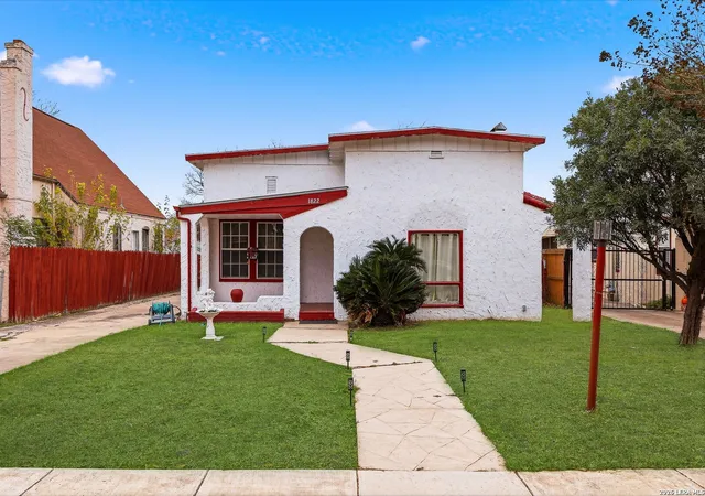 Homes for sale in San Antonio, TX | 1822 W Magnolia Ave, San Antonio, TX 78201 | MLS# 1936395