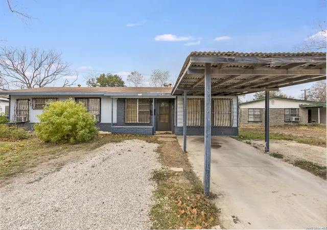 Photo 2 of Single family home for sale at 419 Upland, San Antonio, TX 78220 | MLS# 1936442 | Listing updated on 2026-03-22