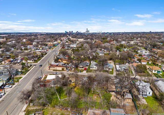 Photo 3 of Sale Pending at 4406 S Presa, San Antonio, TX 78223 | MLS# 1936471 | Listing updated on 2026-04-02