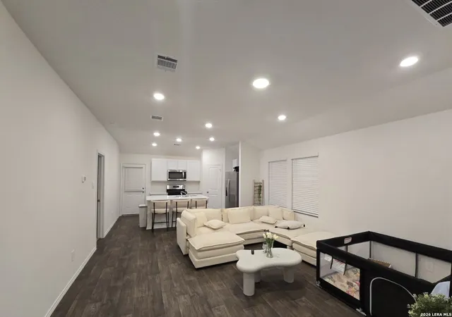 5th image of 328 Celosia Loop, Kyle, TX 78640 | MLS# 1936576