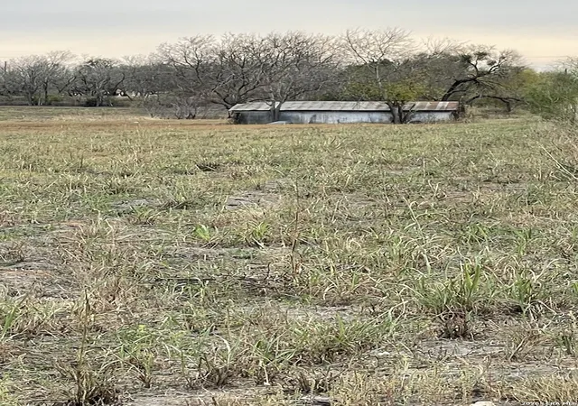 Photo 4 of House for sale at Tbd Keller, Atascosa, TX 78002 | MLS# 1936596 | Listing updated on 2026-02-05