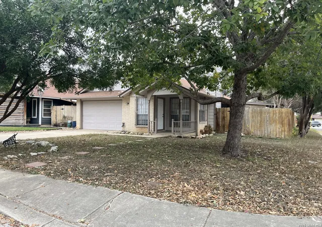 Photo 3 of Sale Pending at 12102 Stoney Fls, San Antonio, TX 78247 | MLS# 1936693 | Listing updated on 2026-03-25