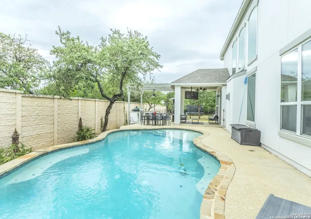Photo 3 of Single family home for sale at 11902 Sandbar Hill, San Antonio, TX 78230 | MLS# 1936774 | Listing updated on 2026-02-11