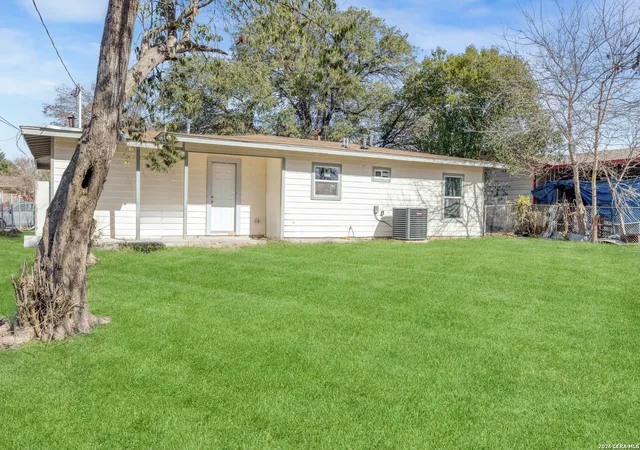 36th image of 1110 Hermine, San Antonio, TX 78201 | MLS# 1936838