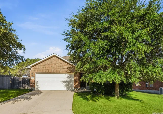 Photo 3 of Sale Pending at 25622 Sophora, San Antonio, TX 78261 | MLS# 1936858 | Listing updated on 2026-03-24