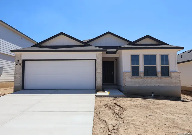Photo 1 of Sale Pending at 6228 Medina Oasis, San Antonio, TX 78227 | MLS# 1936863 | Listing updated on 2026-05-11