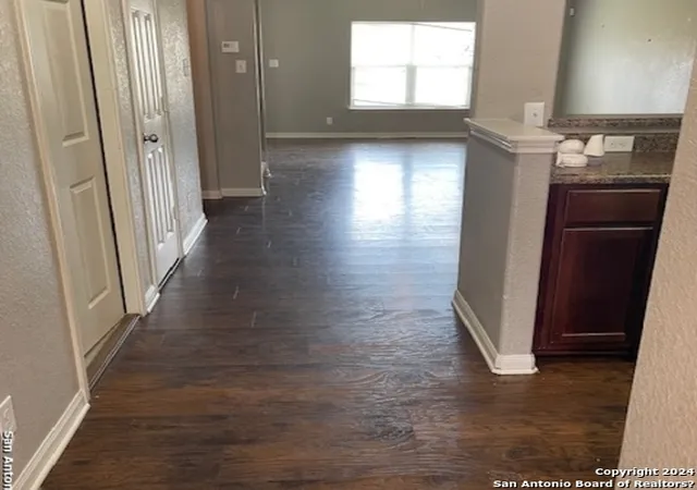 Photo 3 of Sale Pending at 3930 Southern Fld, San Antonio, TX 78222 | MLS# 1936879 | Listing updated on 2026-04-22