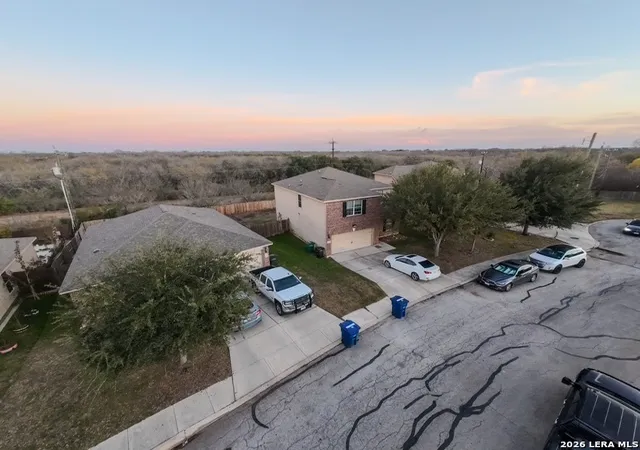 Photo 1 of Sale Pending at 3930 Southern Fld, San Antonio, TX 78222 | MLS# 1936879 | Listing updated on 2026-04-22