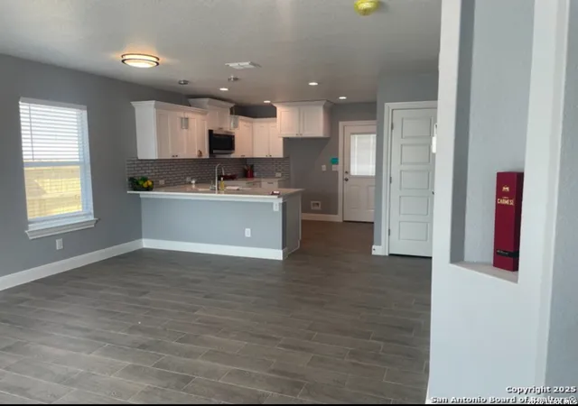 5th image of 935 Canton, San Antonio, TX 78202 | MLS# 1936896