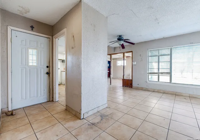 3rd image of 611 Basswood, San Antonio, TX 78213 | MLS# 1936917