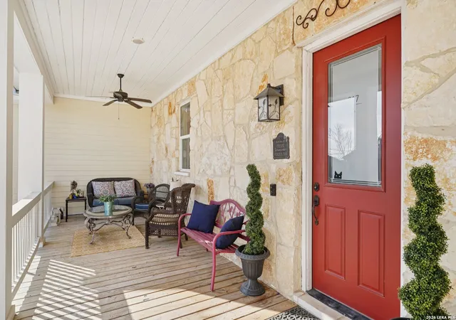 Photo 3 of Single family home for sale at 217 Yorktown Blvd, Kerrville, TX 78028 | MLS# 1936933 | Listing updated on 2026-01-30