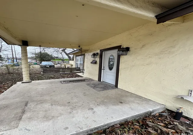 Photo 2 of Single family home for sale at 115 Morrill Ave, San Antonio, TX 78214 | MLS# 1936942 | Listing updated on 2026-04-15