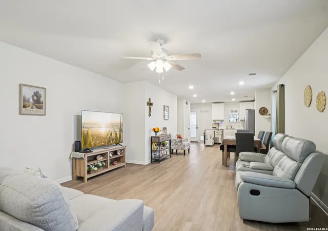 3rd image of 1125 Wild Leaf #15, San Marcos, TX 78666 | MLS# 1937083