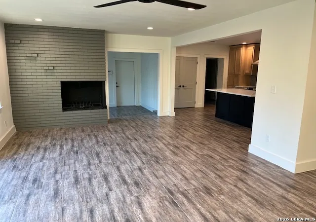 Photo 4 of Sale Pending at 137 Harriett Dr, San Antonio, TX 78216 | MLS# 1937106 | Listing updated on 2026-09-19